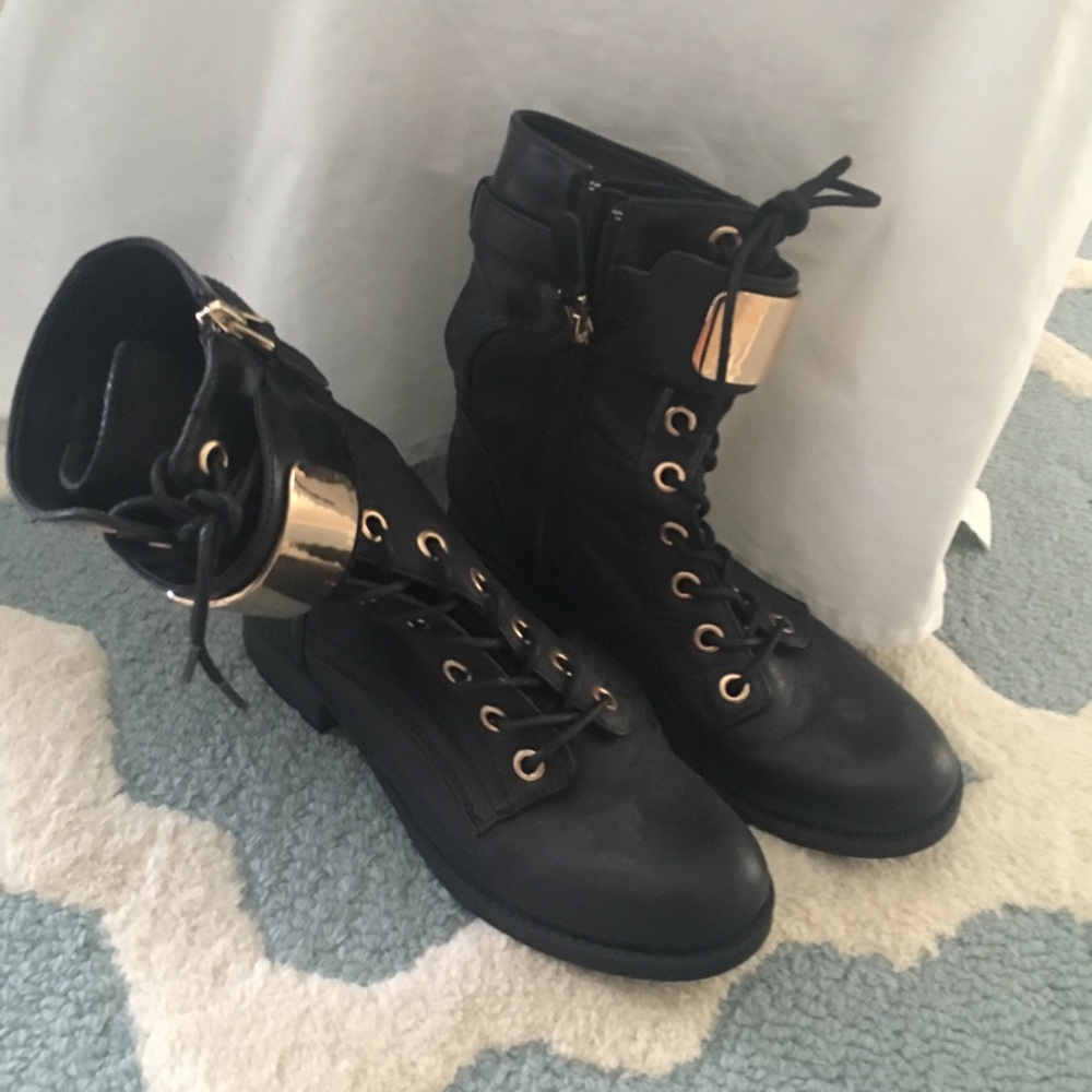 Black Boots 7.5